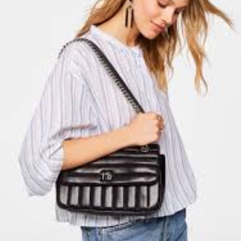 Henri Bendel 712 Convertible Bag - Picture 3 of 9